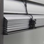 Detailansicht auf Raffstores von warema